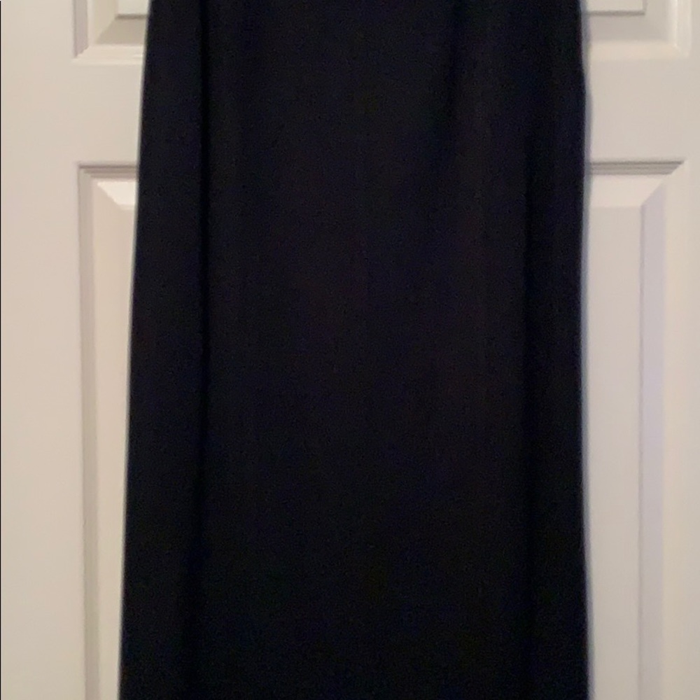 Sandra King essential skirt